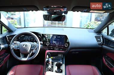 Внедорожник / Кроссовер Lexus NX 2022 в 