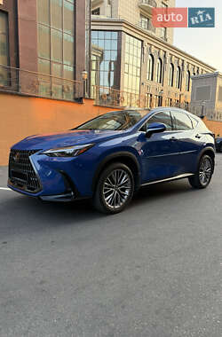 Внедорожник / Кроссовер Lexus NX 2022 в 