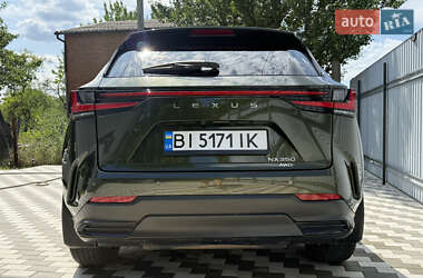 Внедорожник / Кроссовер Lexus NX 2023 в 