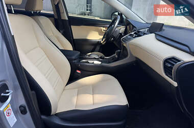 Внедорожник / Кроссовер Lexus NX 2016 в 