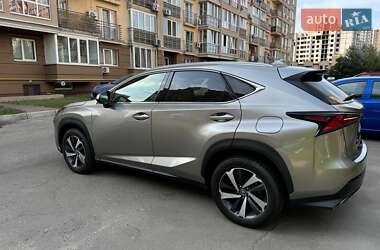 Внедорожник / Кроссовер Lexus NX 2019 в 