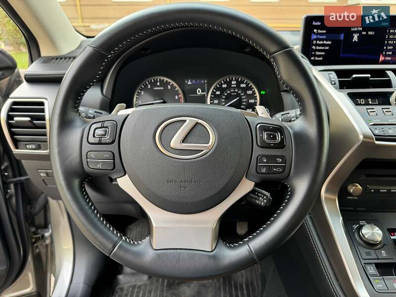 Позашляховик / Кросовер Lexus NX 2019 в Києві