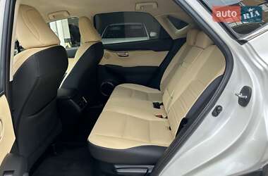 Внедорожник / Кроссовер Lexus NX 2018 в 