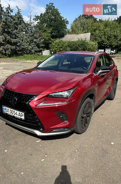 Внедорожник / Кроссовер Lexus NX 2020 в 