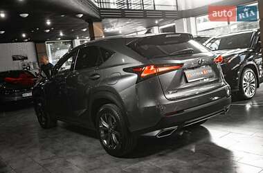 Внедорожник / Кроссовер Lexus NX 2019 в 