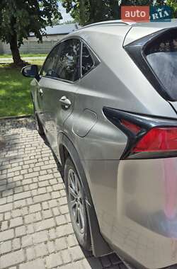 Внедорожник / Кроссовер Lexus NX 2018 в 
