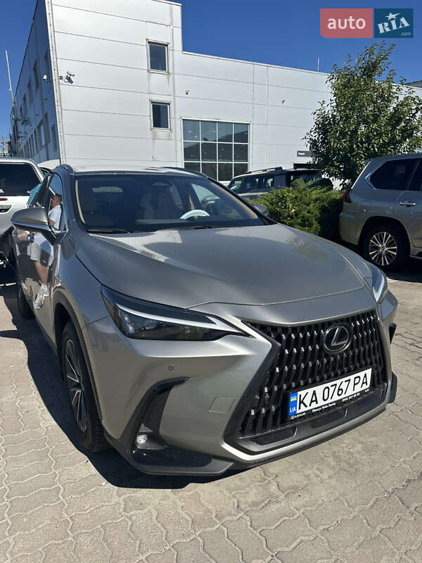 Внедорожник / Кроссовер Lexus NX 2025 в Киеве