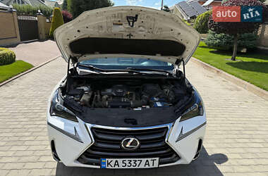 Внедорожник / Кроссовер Lexus NX 2015 в 
