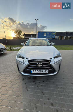 Внедорожник / Кроссовер Lexus NX 2015 в 