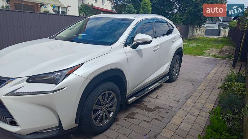 Внедорожник / Кроссовер Lexus NX 2014 в Ивано-Франковске