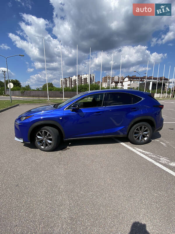 Внедорожник / Кроссовер Lexus NX 2015 в Киеве