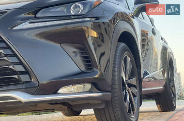 Внедорожник / Кроссовер Lexus NX 2021 в 