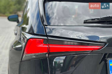 Внедорожник / Кроссовер Lexus NX 2019 в 