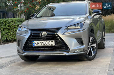 Внедорожник / Кроссовер Lexus NX 2020 в 