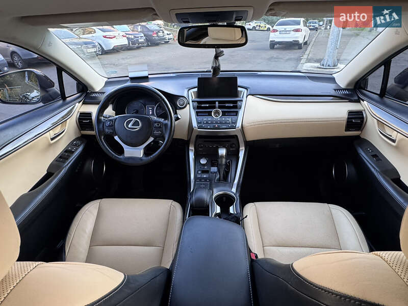 Внедорожник / Кроссовер Lexus NX 2015 в Киеве