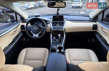 Внедорожник / Кроссовер Lexus NX 2015 в 