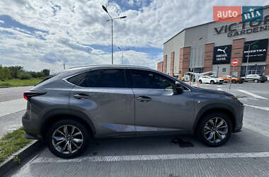 Внедорожник / Кроссовер Lexus NX 2018 в 