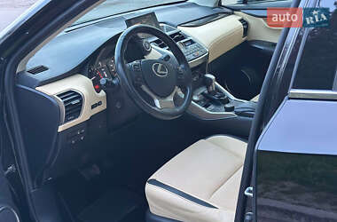 Внедорожник / Кроссовер Lexus NX 2017 в 