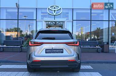 Внедорожник / Кроссовер Lexus NX 2023 в 