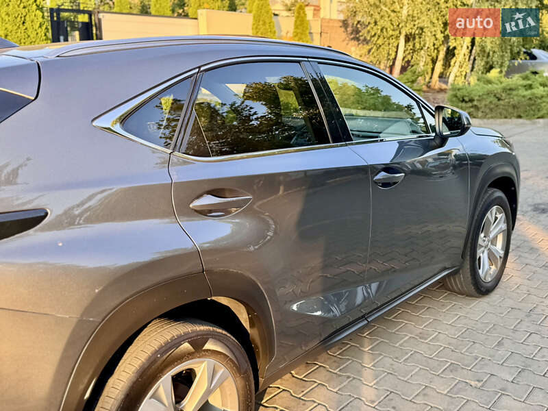 Внедорожник / Кроссовер Lexus NX 2017 в Одессе