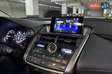 Внедорожник / Кроссовер Lexus NX 2015 в 
