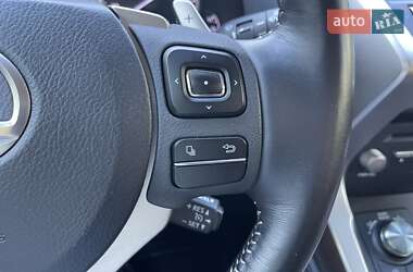 Внедорожник / Кроссовер Lexus NX 2019 в 