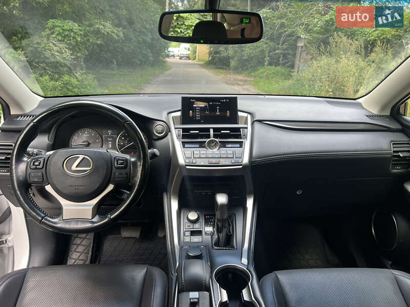 Внедорожник / Кроссовер Lexus NX 2015 в Киеве