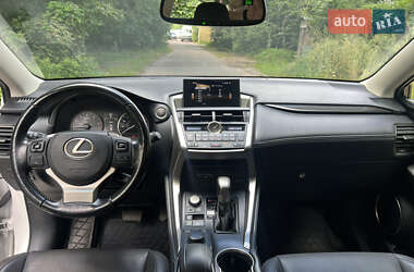 Внедорожник / Кроссовер Lexus NX 2015 в 