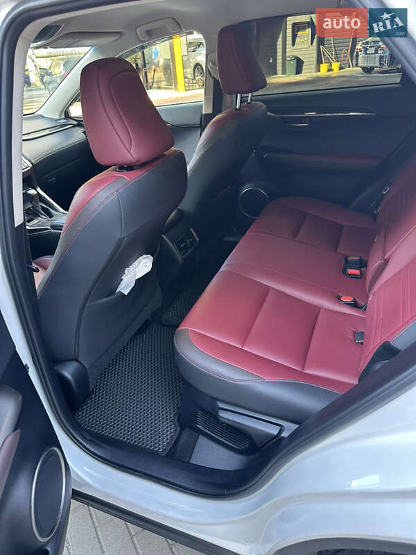 Внедорожник / Кроссовер Lexus NX 2018 в Днепре