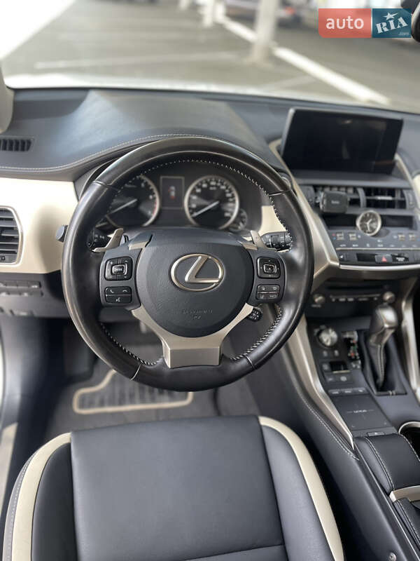 Внедорожник / Кроссовер Lexus NX 2020 в Киеве