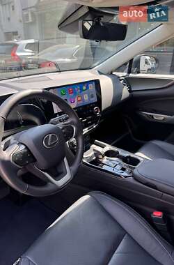 Внедорожник / Кроссовер Lexus NX 2023 в 