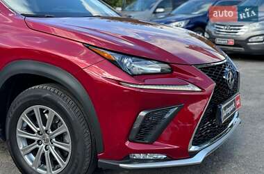 Внедорожник / Кроссовер Lexus NX 2017 в 