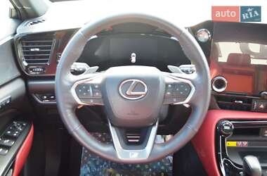 Внедорожник / Кроссовер Lexus NX 2022 в 