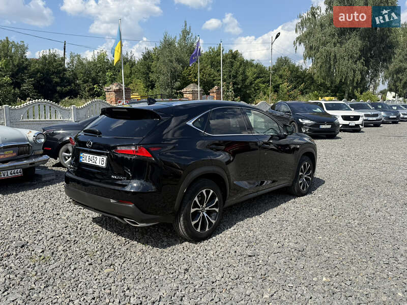 Внедорожник / Кроссовер Lexus NX 2015 в Хмельницком