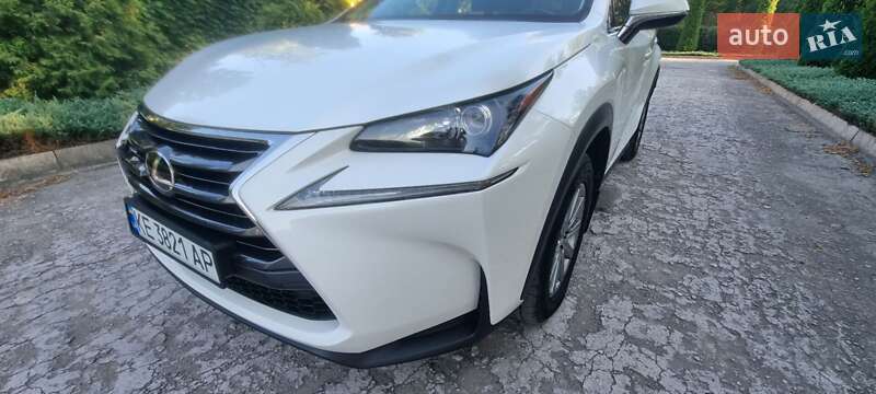 Внедорожник / Кроссовер Lexus NX 2015 в Каменском