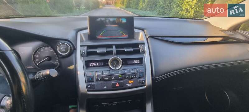 Внедорожник / Кроссовер Lexus NX 2015 в Каменском