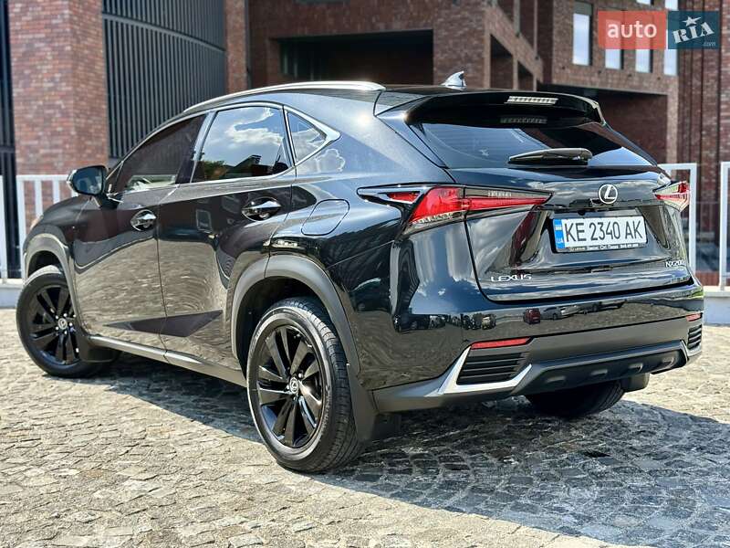 Внедорожник / Кроссовер Lexus NX 2020 в Днепре