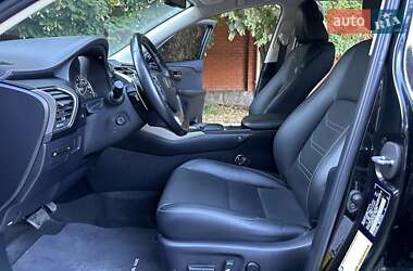 Позашляховик / Кросовер Lexus NX 2019 в 
