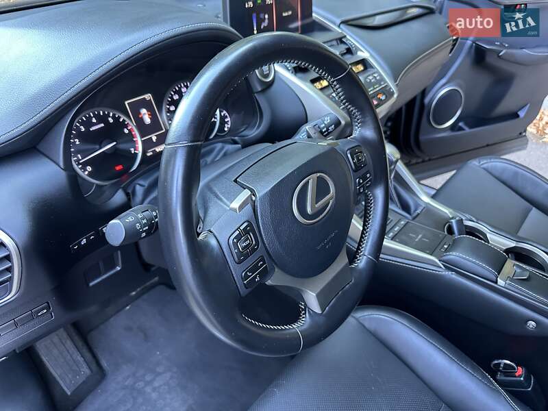 Позашляховик / Кросовер Lexus NX 2019 в Дніпрі