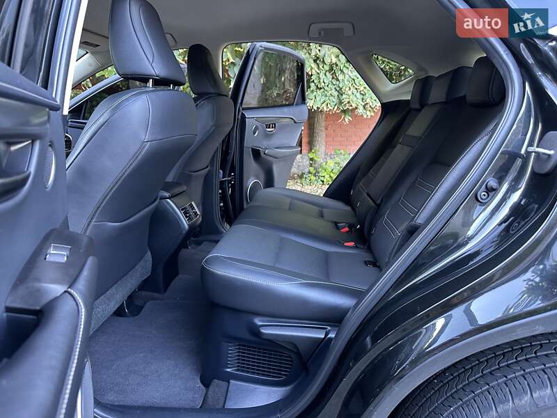 Позашляховик / Кросовер Lexus NX 2019 в Дніпрі
