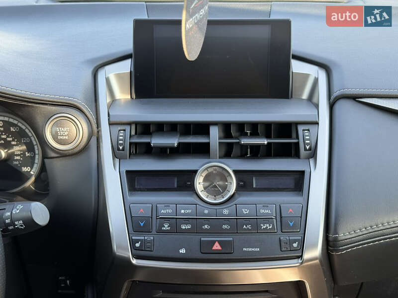 Позашляховик / Кросовер Lexus NX 2017 в Одесі