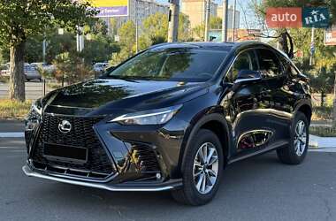 Внедорожник / Кроссовер Lexus NX 2022 в 