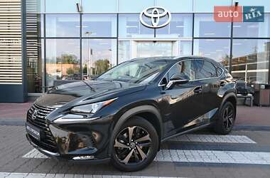 Позашляховик / Кросовер Lexus NX 2019 в Києві