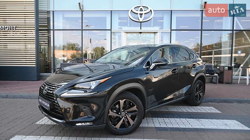 Внедорожник / Кроссовер Lexus NX 2019 в 