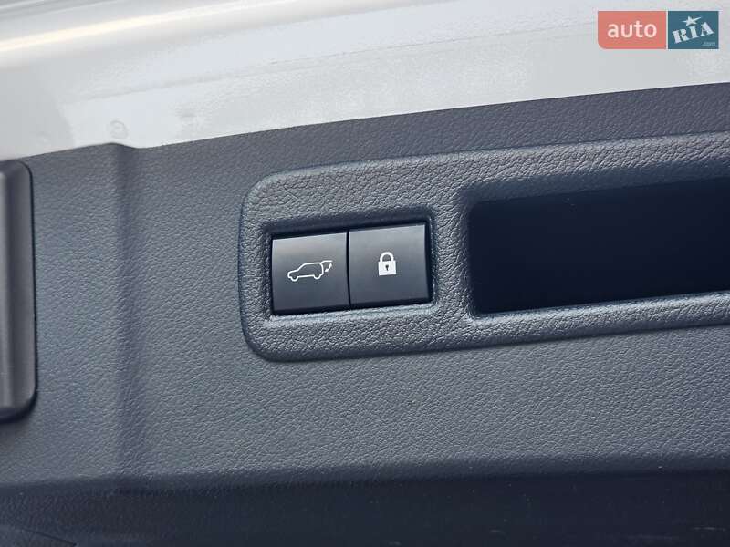 Внедорожник / Кроссовер Lexus NX 2019 в Киеве