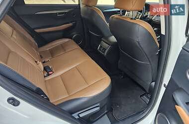 Внедорожник / Кроссовер Lexus NX 2019 в 