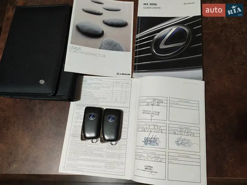Позашляховик / Кросовер Lexus NX 2017 в Києві документ 2 фото Позашляховик / Кросовер Lexus NX 2017 в Києві документ
