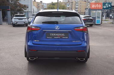 Позашляховик / Кросовер Lexus NX 2015 в 