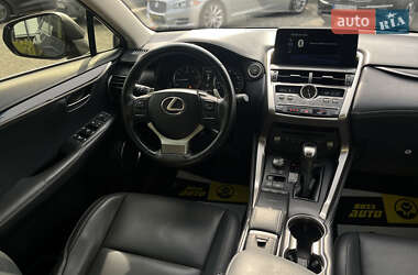 Внедорожник / Кроссовер Lexus NX 2018 в 