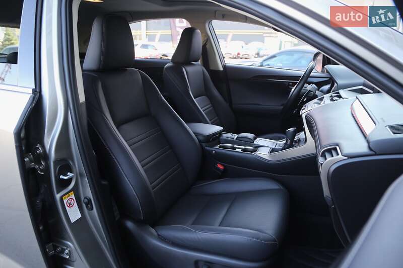 Позашляховик / Кросовер Lexus NX 2018 в Києві